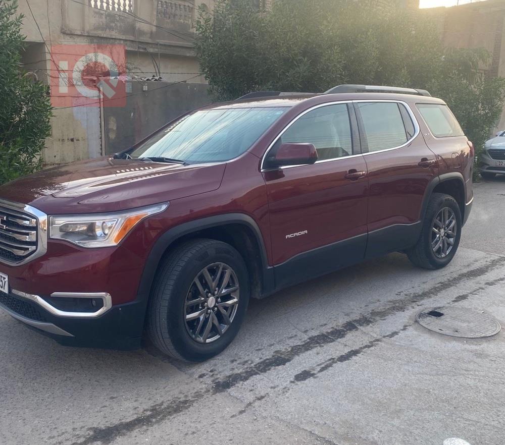 GMC Acadia